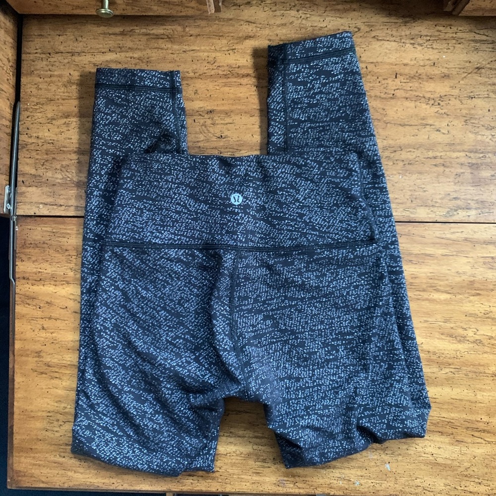 lululemon wunder under size high rise size 2